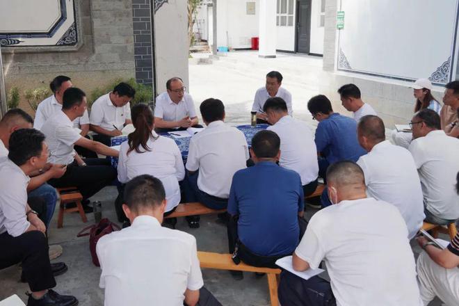 天博体育学习贯彻党的二十届三中全会精神州委宣讲团基层座谈宣讲走进银桥镇五里桥村