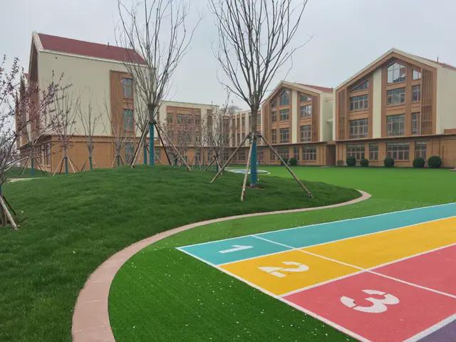 天博体育青岛高新区4所幼儿园建设“踏春”提速